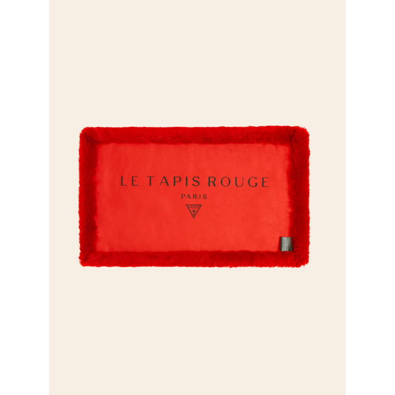 Guess Home Le Tapis Rouge: tappeto rosso con eleganti motivi di animali, ideale per dare personalità e un tocco artistico e raffinato a ogni ambiente.